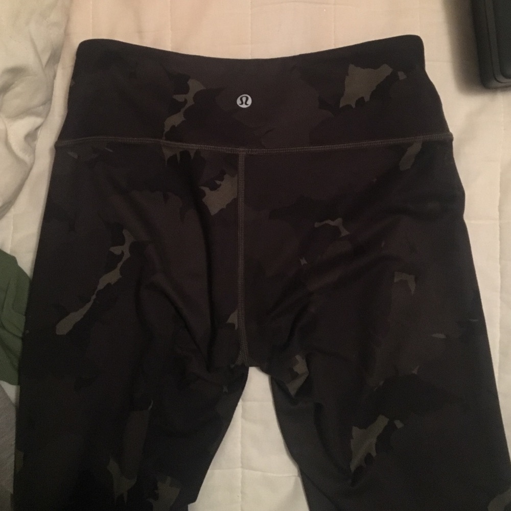Camo lulu lemon leggings, full length