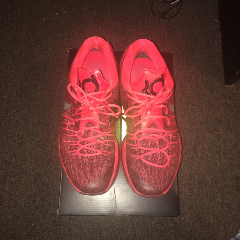 KD 8 "Crimson"