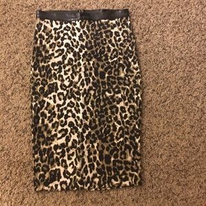 Bebe leopard pencil skirt