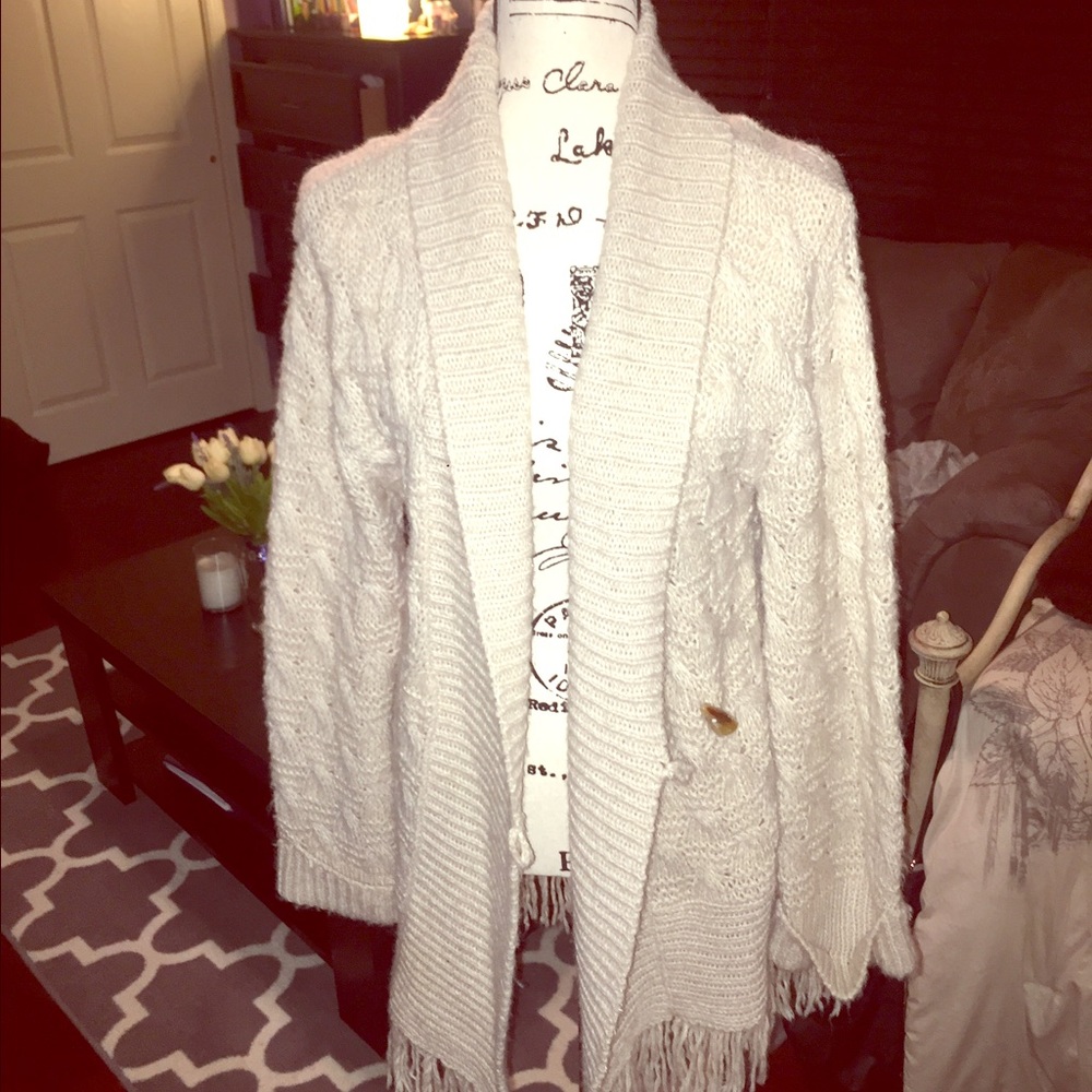 Cream INC Sweater