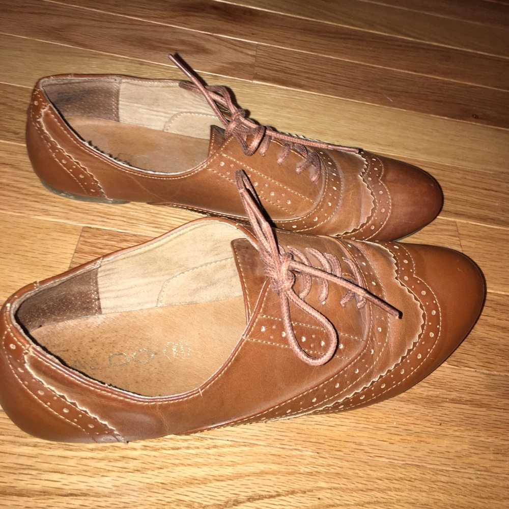 Brown aldo oxford flats size 8.5