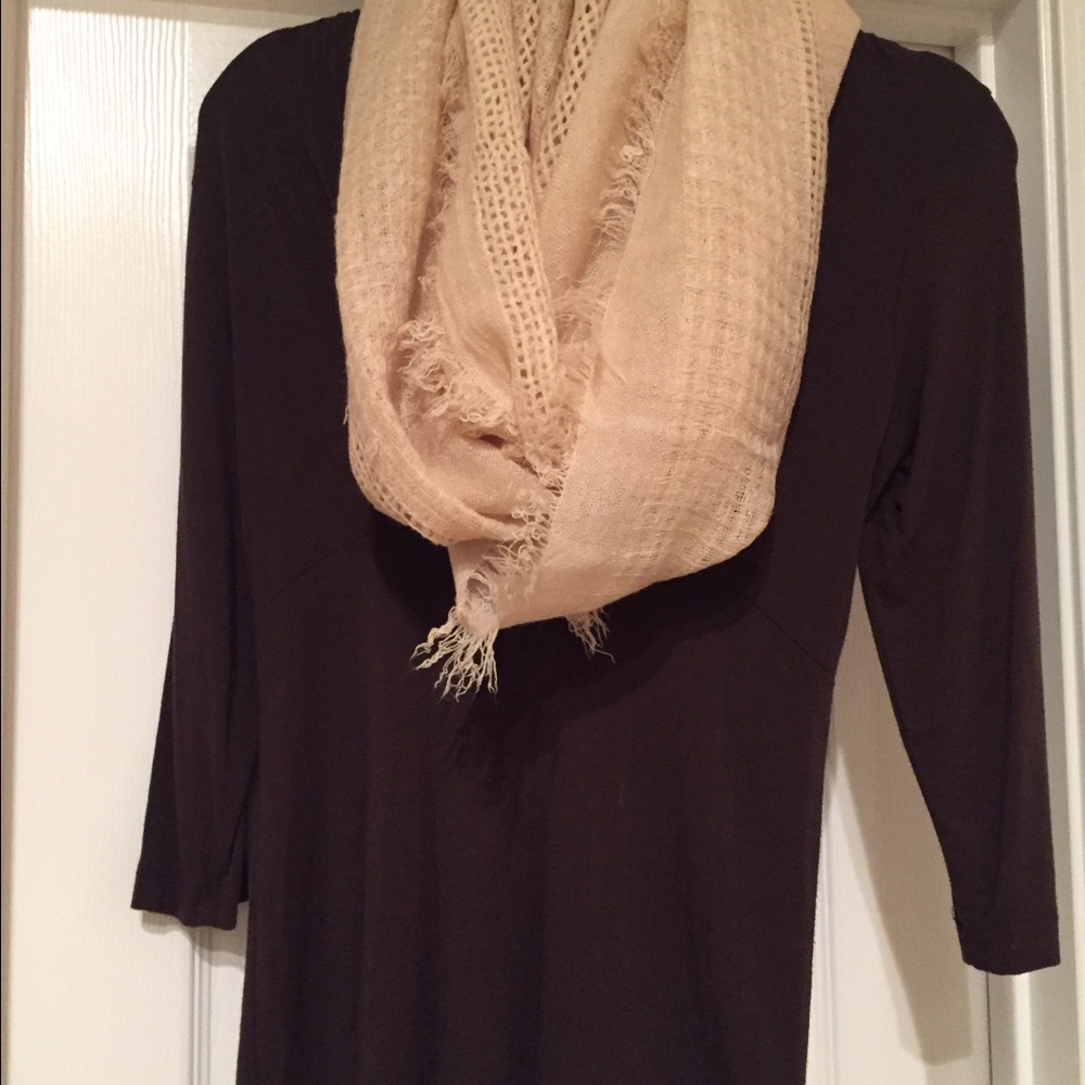 Banana Republic brown top