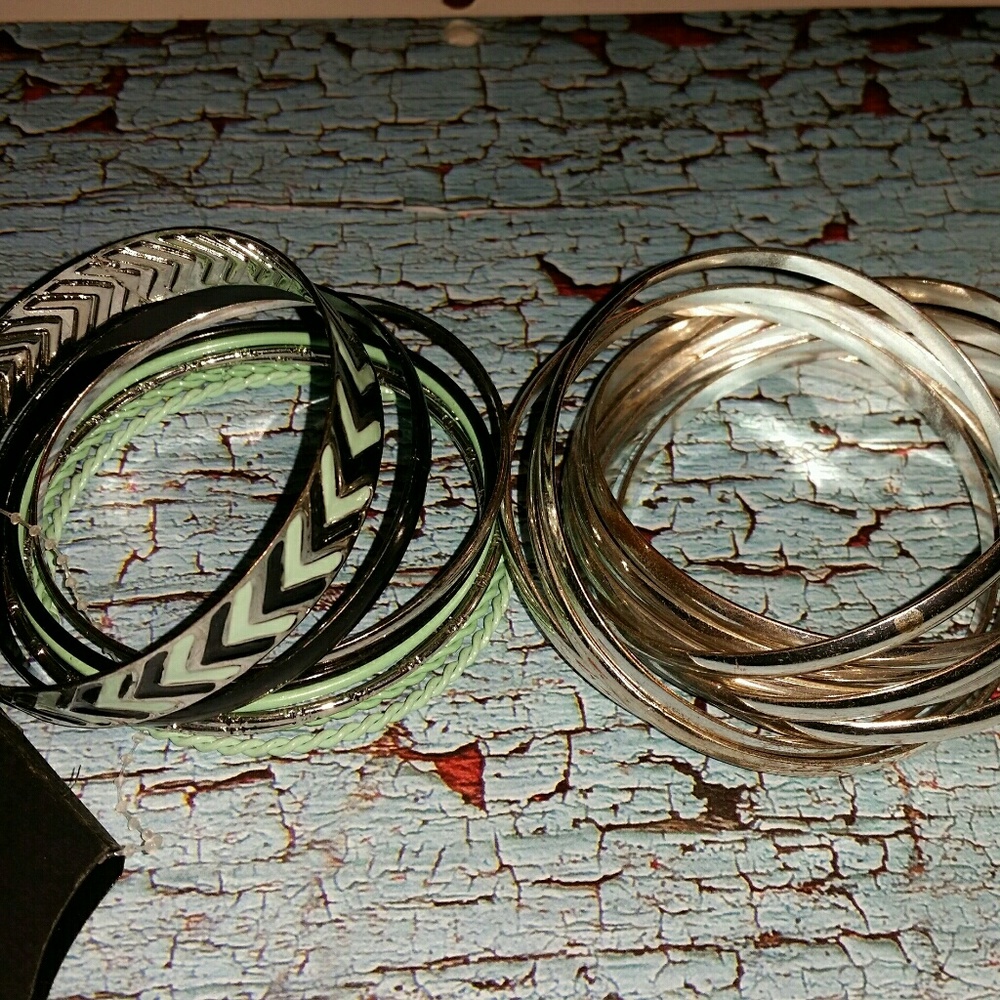 Pair of bangle bracelets