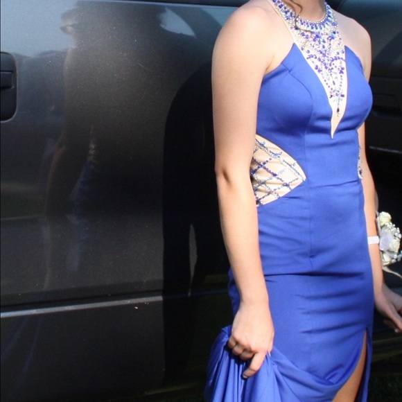 Prom season sale! - Picture 3 of 4