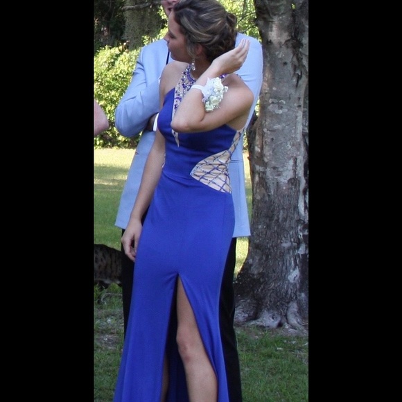 Prom season sale! - Picture 4 of 4