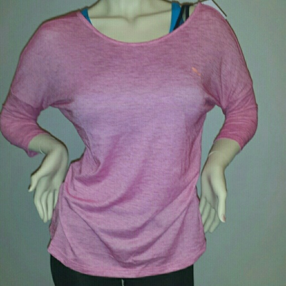 ✨✨Open Back Tee✨✨ - Picture 3 of 3