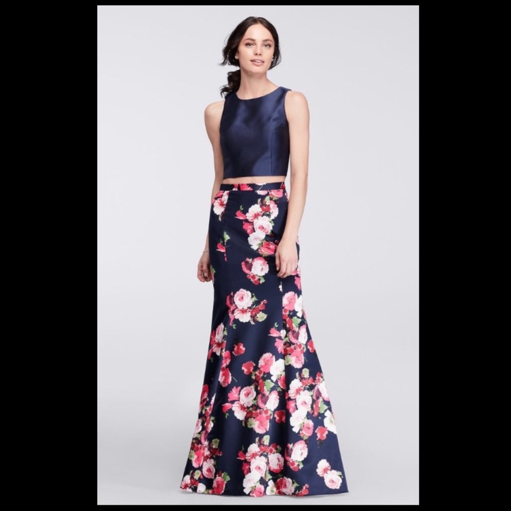 Two-piece navy blue prom dress size 4