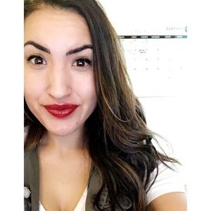 Meet your Posher, Karyn