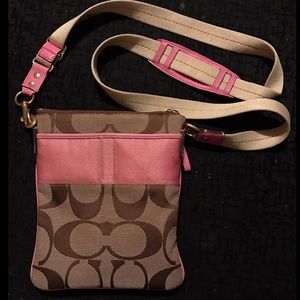 Pink & Brown Coach Purse💗
