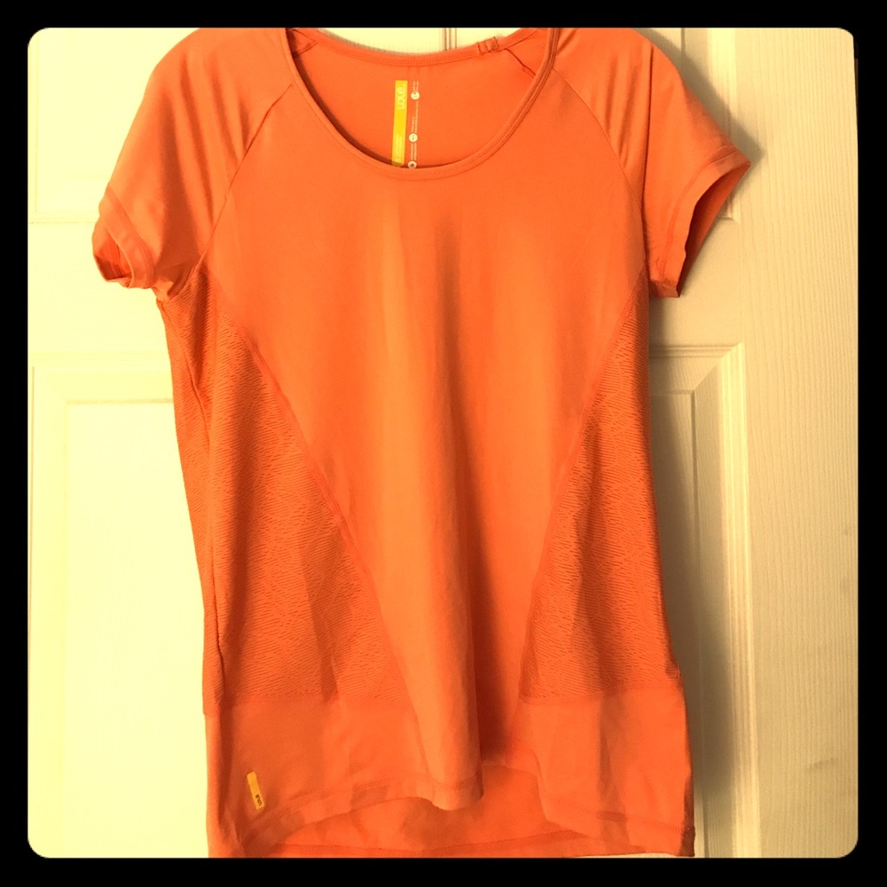 50+ Sunscreen Top