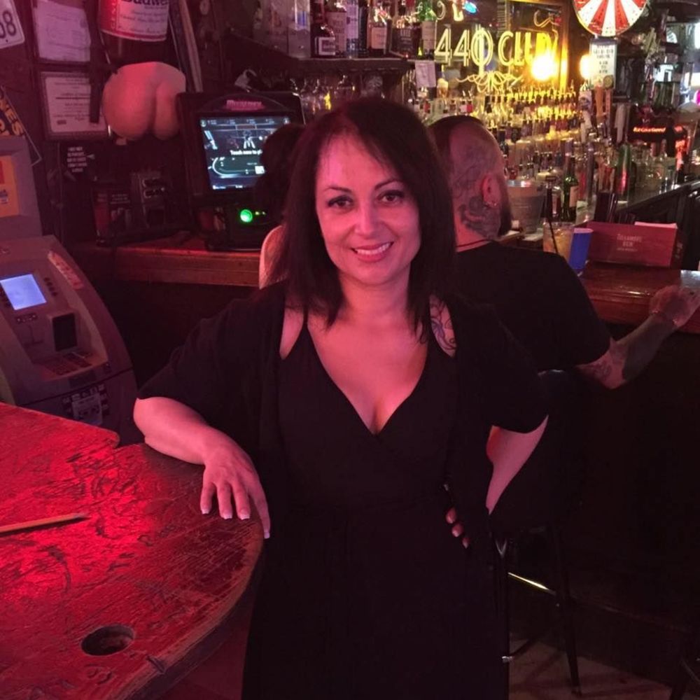 Meet your Posher, Eloisa