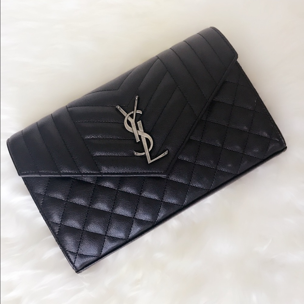 Saint Laurent Wallet on Chain in Black