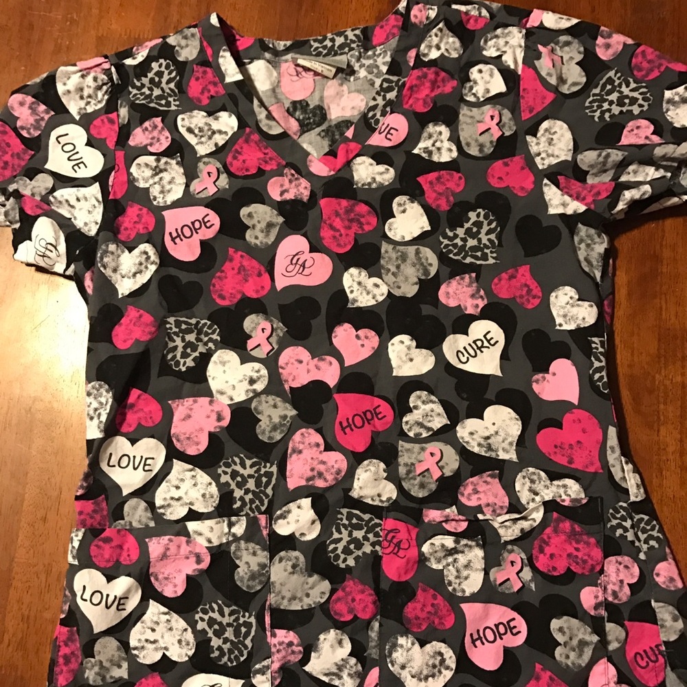 Scrub top
