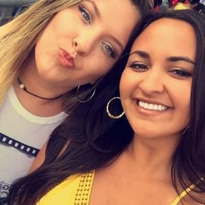 Meet your Posher, Francesca