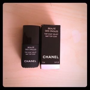 CHANEL Matte Top Coat