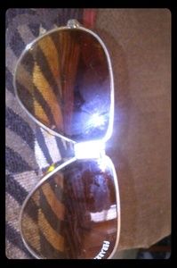 foUnisex Vintage Ferrari folding aviators

Ferrari