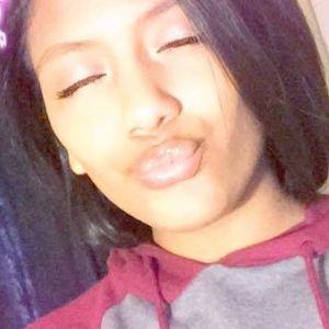 Meet your Posher, Aixa