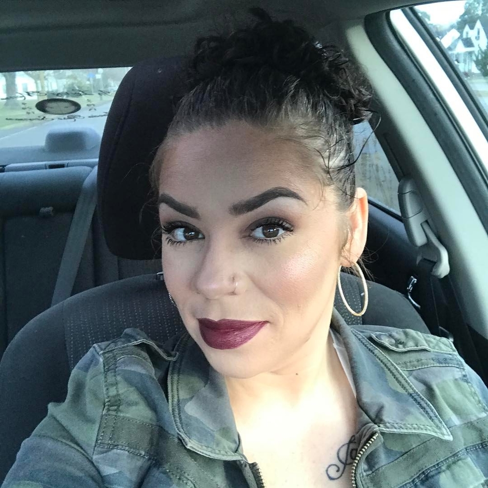 Meet your Posher, Melissa