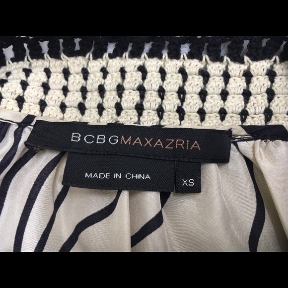 BCBG Max Azria Boho chic crochet detail light weight silk tank - Picture 3 of 6