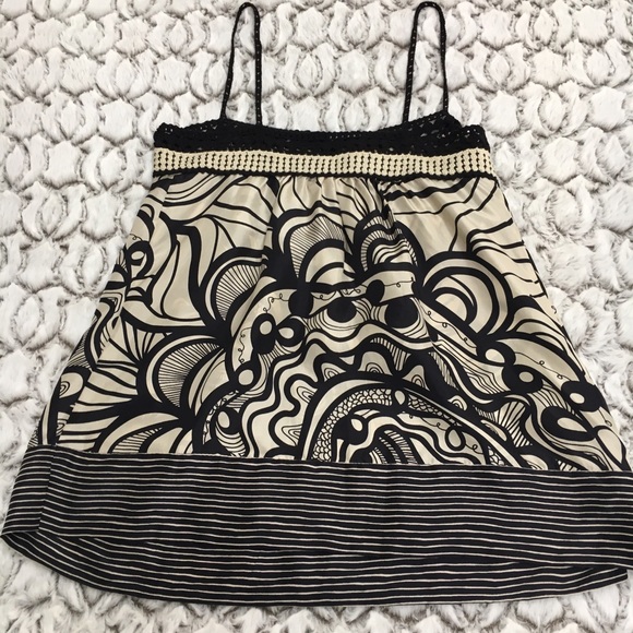 BCBG Max Azria Boho chic crochet detail light weight silk tank - Picture 5 of 6