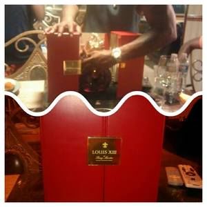 Meet your Posher, Melvin