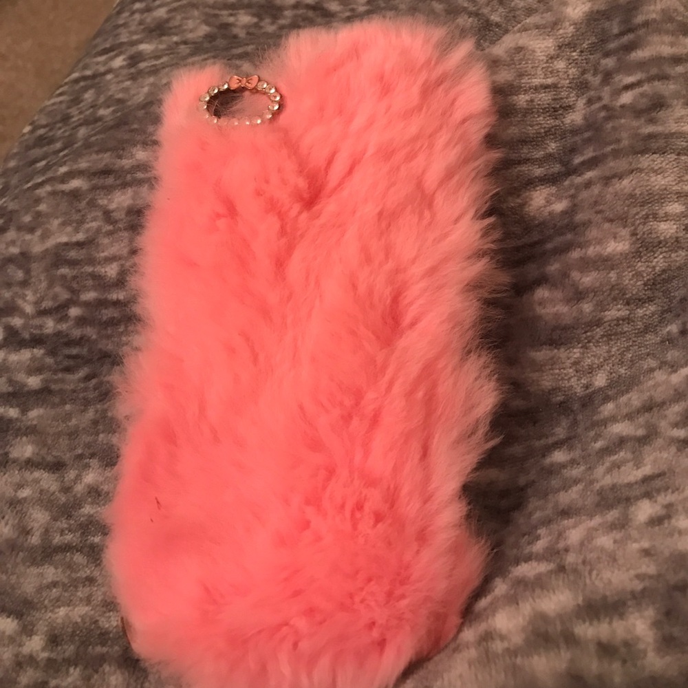 Furry pink iPhone 6 Plus case