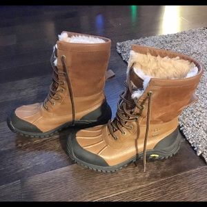 UGG Adirondack II  boot
