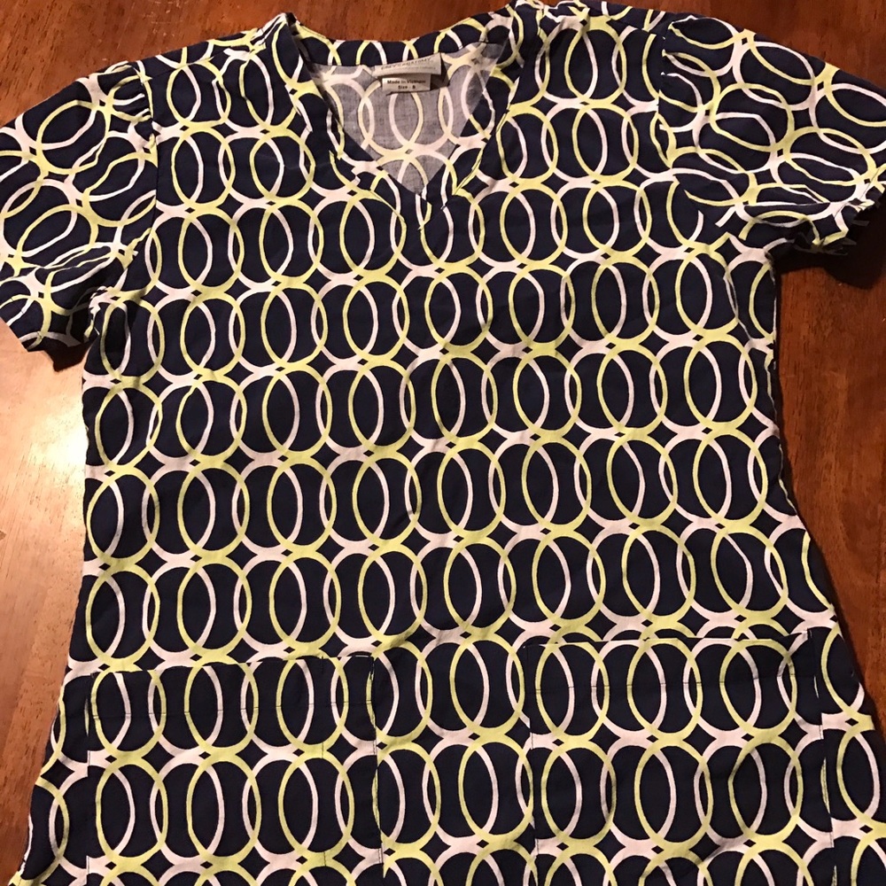 Scrub top