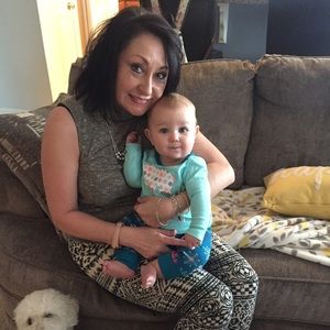 Meet your Posher, Sherry