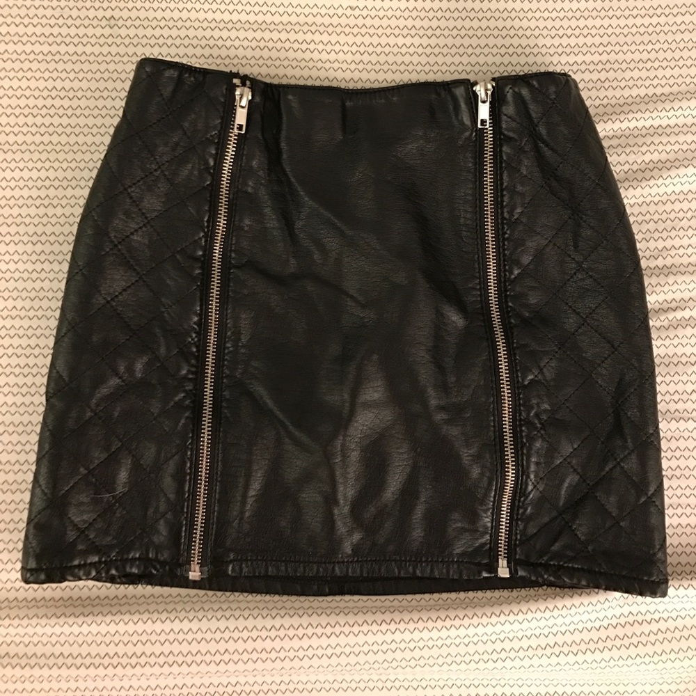 H&M Faux Leather Zippered Mini