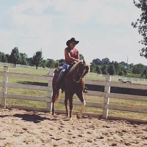 Meet your Posher, Jonathan