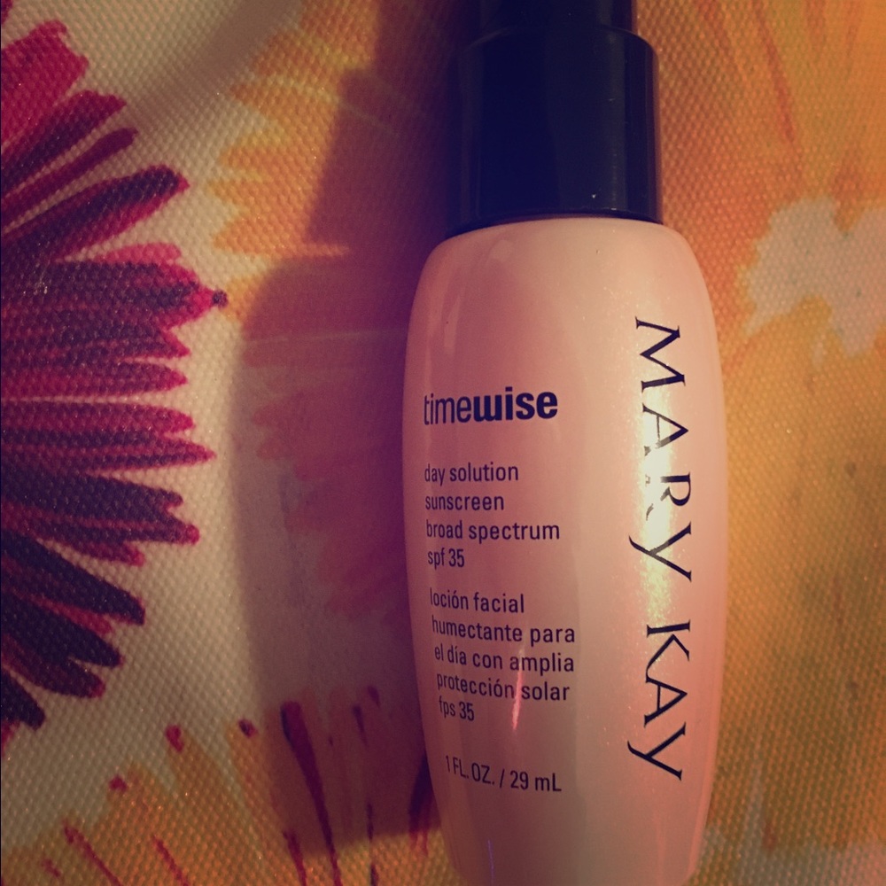 Mary Kay sunscreen; great for dry or oily skin!