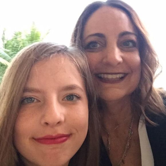 Meet your Posher, Chae - Picture 1 of 1