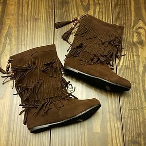 Fringe Boots