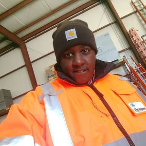 Meet your Posher, Robert