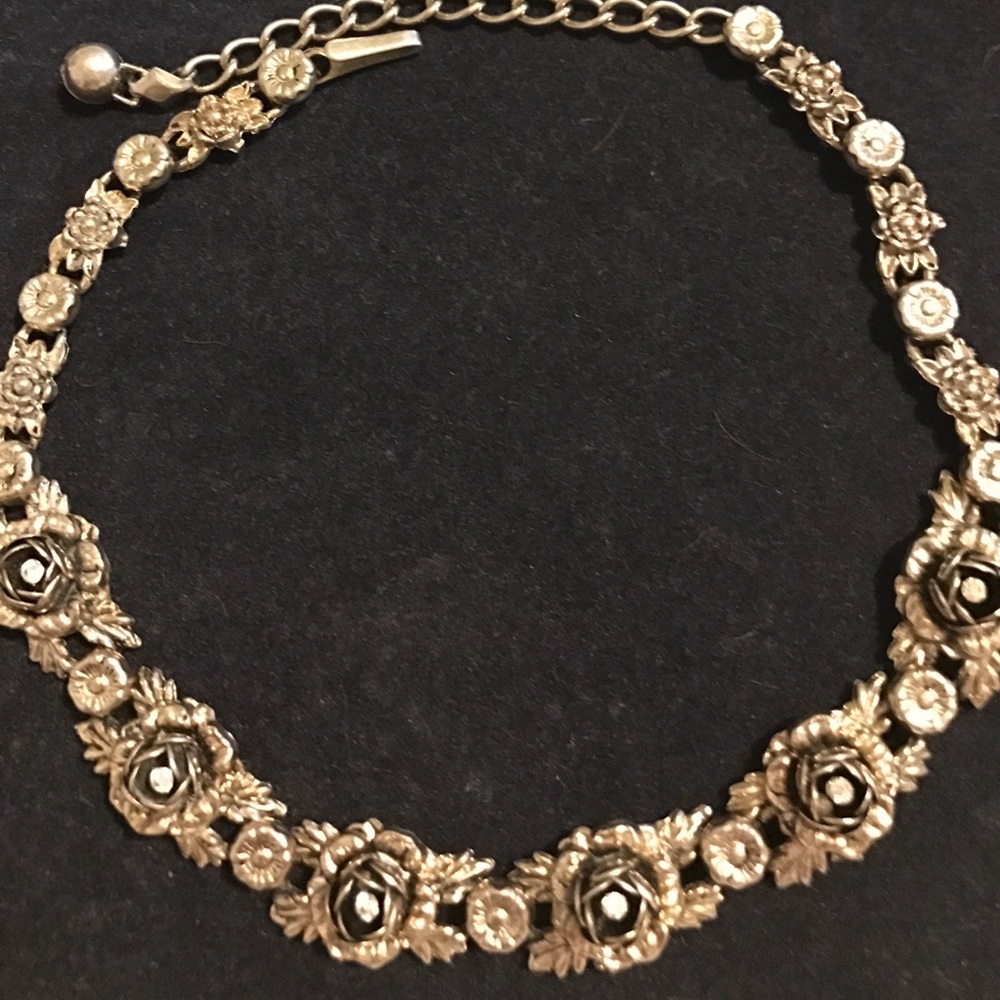 Vintage Boho style adjustable collar necklace.