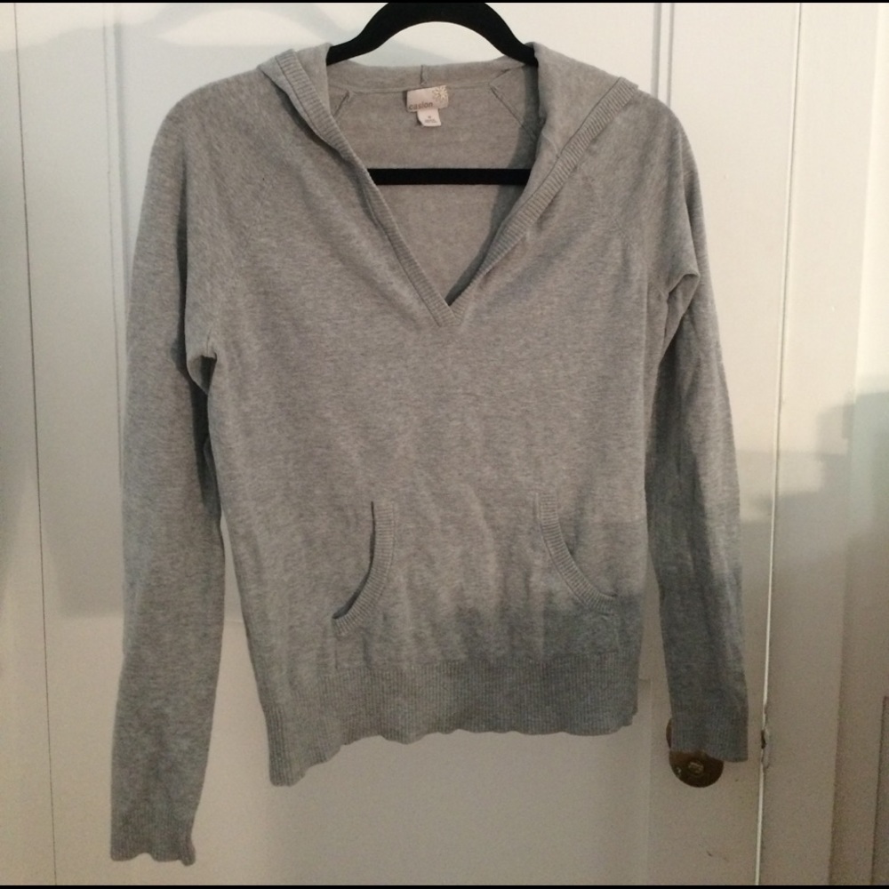 Hooded V-neck Sweatshirt