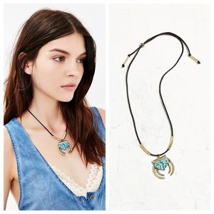 Turquoise Stone Pendant Necklace Turquoise Stone Pendant Necklace