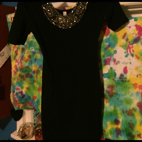 Black dress - Picture 1 of 4