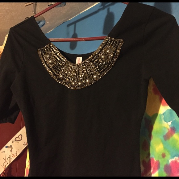 Black dress - Picture 2 of 4