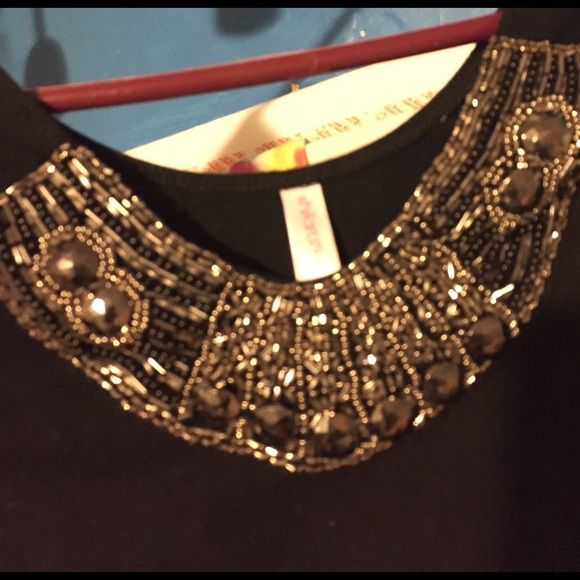 Black dress - Picture 3 of 4