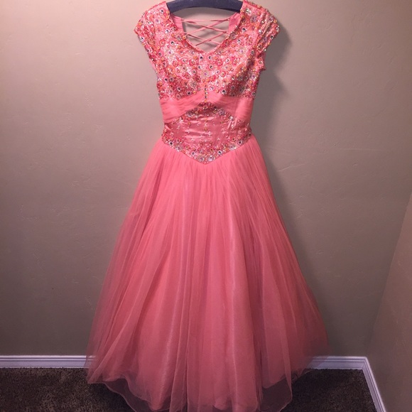 Prom Dress - Picture 2 of 7