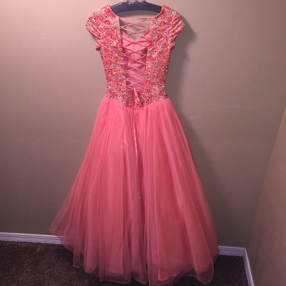 Prom Dress - Picture 3 of 7