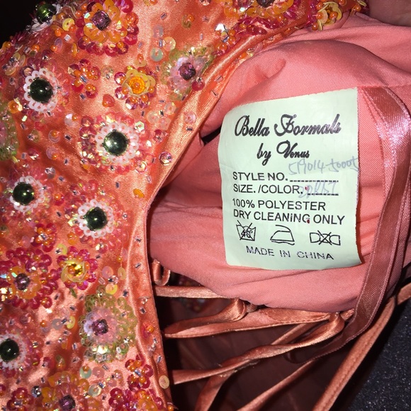 Prom Dress - Picture 4 of 7