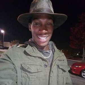 Meet your Posher, Thomas