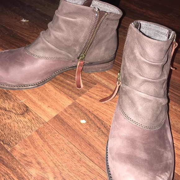 CAT women's boot size 7 - Picture 4 of 4