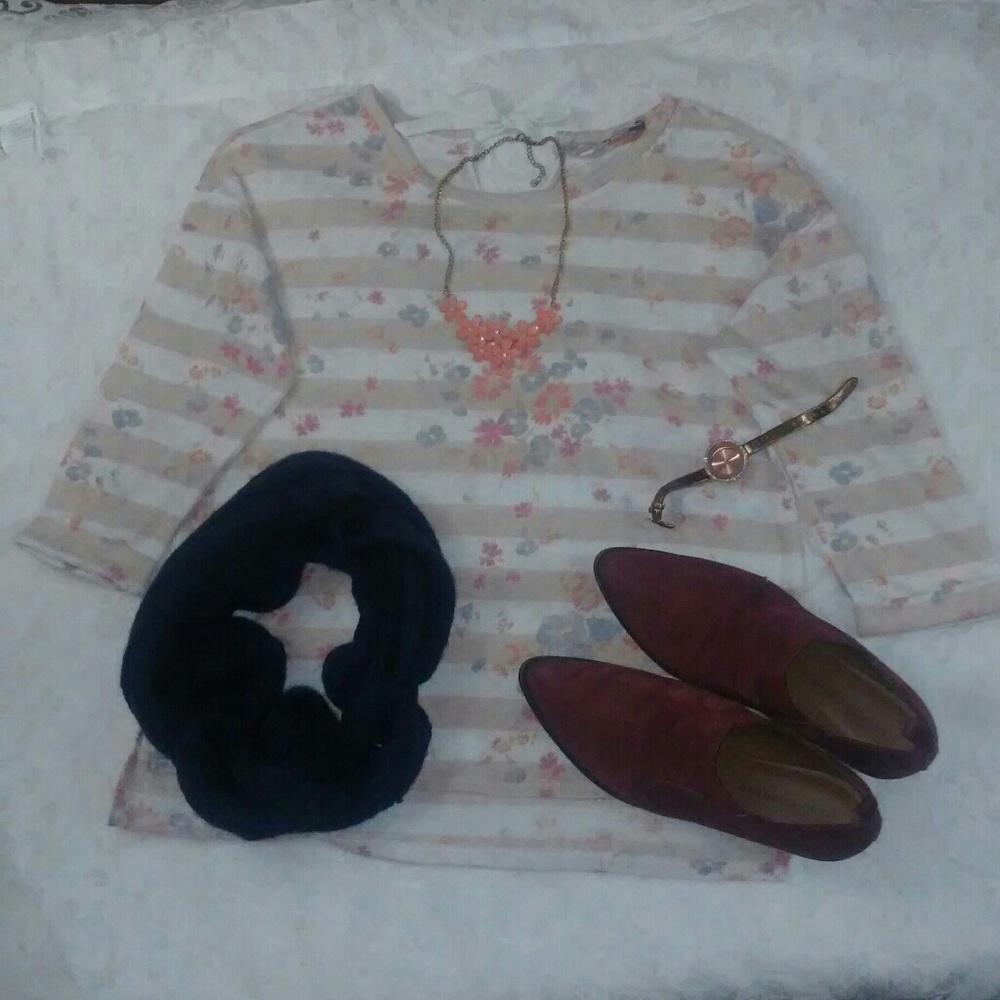 3 quarter sleeve flower shirt