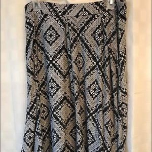 **Leggings Material** LuLaRoe Large Madison