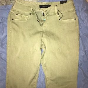 Olive green skinny jeans NWT