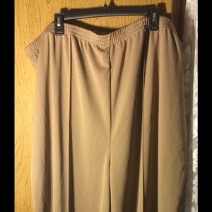 Roaman's knit pants. Size 5x